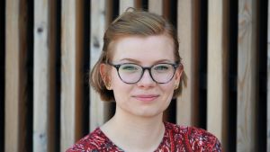 Under sitt första studieår jobbade Wahlroos heltid, studerade heltid och hade dessutom ett annat jobb vid sidan om. Sofia Wahlroos.