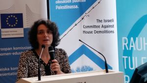 Laëtitia Sédou är koordinator för ENAAT. EU:s nya försvarsfond är ett hot mot värlsfreden, säger hon. Laetitia Sedou, ENAAT