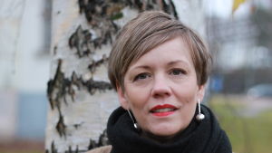 Det behövs politiska beslut så att barn och unga mår bra, anser verksamhetsledare Pia Sundell på Barnavårdsföreningen. Pia Sundell, verksamhestledare för Barnavårdsföreningen