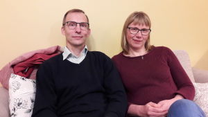 Caj och Katarina Nordström var Nathanaels stödpersoner. Katarina och Caj Nordström hemma i gamla prästgården i Jeppo i Nykarleby.