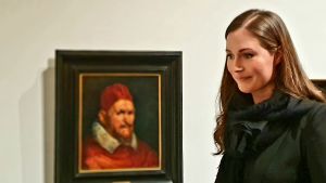 Sanna Marin på konstmuseet Kumu. I Estland är många ännu skeptiska mot hur lämpligt det är med en ung socialdemokratisk kvinna som statsminister. Statsminister Sanna Marin i Tallinn den 10 december 2020.