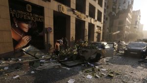 Explosionen orsakade omfattande materiella skador i stadens centrum. Explosionen orsakade omfattande materiella skador i stadens centrum.