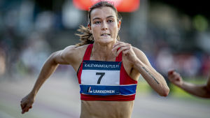 Alina Strömberg sprang i mål som fyra. Alina Strömberg sprang i mål som fyra.