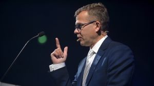 Samlingspartiets ordförande Petteri Orpo håller sitt linjetal på partikongressen 2020. Petteri Orpo håller sitt linjetal på Samlingspartiets partikongress i Björneborg den 6 september 2020.