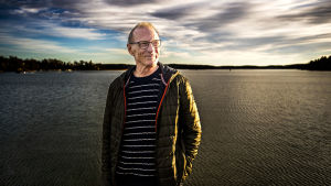 Jari von Zweygbergk säger att det är tungt och stressigt att själv sköta om färjtrafiken. porträttbild på Jari von Zweygbergk