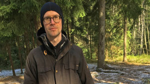 Sebastian Andersson vastaa konekääntämisen kehityksestä kieliyritys Lingsoftissa. Lingsoft-kieliyrityksessä konekääntämisen kehityksestä vastaava Sebastian Andersson. Lindh-Knuutila.