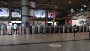 De europeiska järnvägsbolagen har drabbats hårt av coronakrisen. Bilden tagen på den coronatomma järnvägsstationen Atocha i Madrid i oktober 2020. Coronatomt på Atocha-tågstationen i Madrid den 10 oktober 2020.