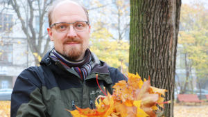 - Igelkottar är sympatiska djur. Det är roligt att följa med deras liv, säger Bernt Nordman. Bernt Nordman, verksamhetsledare för miljöorganisationen Natur och Miljö.
