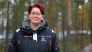 Katianna Kuula är direktör för hälsoövervakning vid Sydspetsens miljöhälsa. Hon representerar således tillsynsmyndigheten när det gäller bland annat lokaler för slakt. Katianna Kuula är direktör fär Sydspetsens Miljöhälsa.