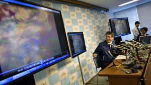 Japans meteorologiska institut håller presskonferens om utbrottet. Japans meteorologiska institut håller presskonferens om utbrottet.