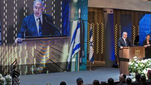 Benjamin Netanyahu talar under en minnesceremoni för stupade i Jerusalem 8.5.2019 Benjamin Netanyahu talar under en minnesceremoni för stupade i Jerusalem 8.5.2019