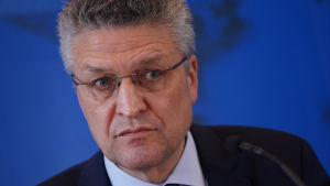 Lothar Wieler tror att det absolut är möjligt att testa fler. Närbild av Lothar Wieler, chef för den tyska smittskyddsmyndigheten Robert Koch-Institut.