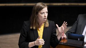 Vänsterförbundets ordförande Li Andersson i riksdagen den 4 juni 2019.
