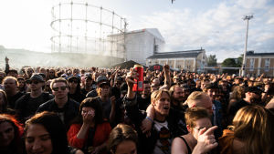 En försäljare på Tuska var tvungen att kasta bort 600 köttfärsbiffar efter att festivalen var slut Publik på tuska 2019.