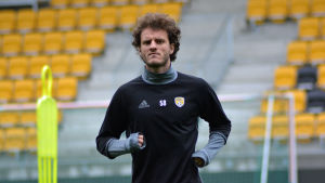 Mehmet Hetemaj har upplevt det mesta i Seinäjoki. Mehmet Hetemaj spelar fotboll för SJK i Seinäjoki.