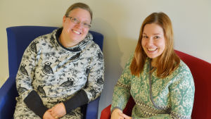 Sanne Salminen och Maria Linde besökte Yle Östnylands studio på fredag morgon.. Sanne Salminen och Maria Linde