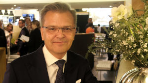 På Stockmann är man i dag tagen på sängen. Vd:n Jari Latvanen säger i dag att han inte var medveten om den här verksamheten. Jari Latvanen. Stockmann TJ