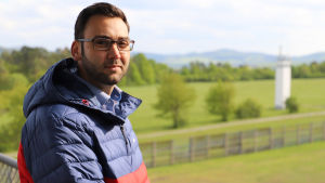 Danny Chahbouni arbetar för Point Alpha-stiftelsen Danny Chahbouni arbetar för Point Alpha-stiftelsen