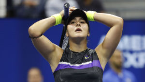 Bianca Andreescu kunde inte tro att det var sant efter kvartsfinalsegern. Bianca Andreescu.