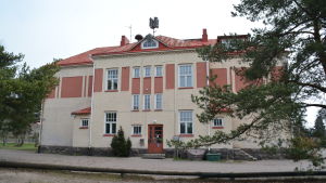 Hangöby skola.