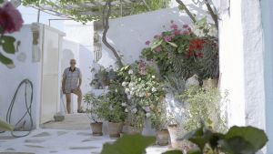 Göran Schildt på Villa Kolkis på Leros. Göran Schildt på Villa kolkis på Leros.