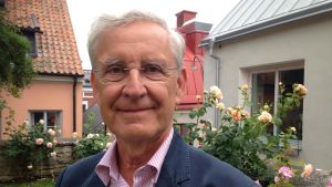 Hamnen kan fungera som inkörsramp vid ett eventuell angrepp mot Gotland, säger Karlis Neretnieks, f.d. chef för Gotlands regemente. Hamnen kan fungera som inkörsramp vid ett eventuell angrepp mot Gotland, säger Karlis Neretnieks, f.d. chef för Gotlands regemente.