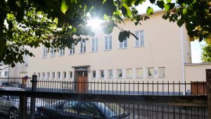 Borgå svenska domkyrkoförsamlings församlingshem finns på Runebergsgatan. Svenska församlingshemmet i Borgå