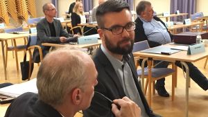 Johan Kvarnström är SDP-ledamot i Raseborg. Fullmäktigeledamot Johan Kvarnström