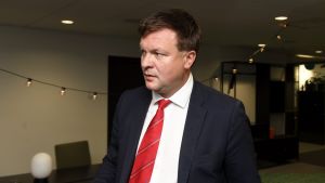 Ville Skinnari anser att Mercosur-avtalet kan användas för att sätta press på Brasilien. Ville Skinnari.