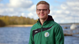 Victor Gustafsson skulle gärna tävla i nordiska mästerskapstävlingarna igen. Porträttbild av Victor Gustafsson.