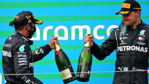 Får Hamilton och Bottas skåla med champagne på söndag? Lewis Hamilton och Valtteri Bottas.