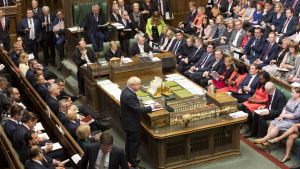 På bilden syns premiärminister Boris Johnson tala inför parlamentarikerna i det brittiska underhuset tidigare i september. På bilden syns premiärminister Boris Johnson tala inför parlamentarikerna i det brittiska underhuset tidigare i september.