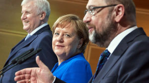 Horst Seehofer, Angela Merkel, Martin Schulz (från tyska socialdemokraterna) Horst Seehofer, Angela Merkel och Martin Schulz