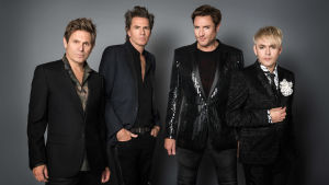 Duran Duran -yhtye poseeraa vuonna 2018. Kuva dokumentista There's Something You Should Know.