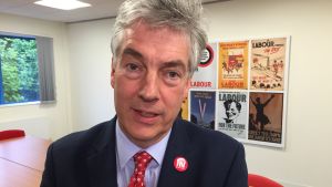 Labours europaparlamentariker Paul Brennan Den brittiska Labourpolitikern Paul Brennan