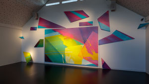 Graffiti av Claudia "MadC" Walde på Kervo konstmuseum Graffiti av Claudia "MadC" Walde på Kervo konstmuseum