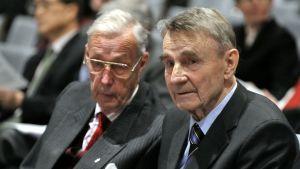 Tankmar Horn och Mauno Koivisto fotograferade 2009. Relationen mellan Horn och Koivisto var spänd efter det misslyckade projektet att grunda Organisationen för nordiskt ekonomiskt samarbete, Nordek, under 1960-talet.. Tankmar Horn och Mauno Koivisto.