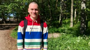 Alec Antinaho fick inte jobbet han sökt med har ändå sysselsättning i hemmet i sommar. Alec Antinaho