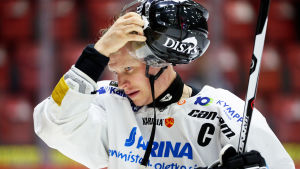 Lasse Kukkonens Kärpät underpresterade förra säsongen. Lasse Kukkonen.