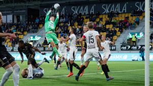 Den 13 september vann SJK över TPS med 1–0. Den 13 september vann SJK över TPS med 1–0.