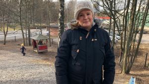 Nina Eriksson är orolig över framtiden när hon ser att barnens kreativitet minskar. Eftisledare Nina Eriksson