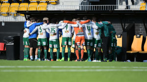 Starkt kollektiv, IFK Mariehamn 2016. IFK Mariehamn laddar för match i Seinäjoki.