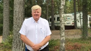 Christer Andersson är glad över att många sökt sig till Sondby i sommar. Christer Andersson på Sondby Caravan