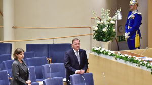 Sveriges vicestatsminister Isabella Lövin och statsminister Stefan Löfven under en minnesstund i riksdagen för covid-19-offer Sveriges vicestatsminister Isabella Lövin och statsminister Stefan Löfven under en minnesstund i riksdagen för covid-19-offer