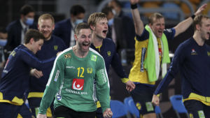 Sverige nådde semifinal i handbolls-VM efter brakseger över Qatar - ställs mot Frankrike på ...