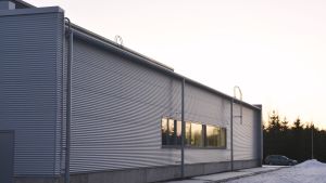 Centralköket ska fungera som ett bakgrundsstöd för de servicekök som finns i bland annat skolorna. Baksidan av Borgå centralkök