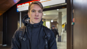Helsingforsstudenten Sakari Paaso bedömer att kärnkraftens risker kan kontrolleras i Finland. Sakarias Paaso