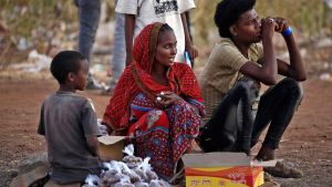 Över 40 000 människor har tvingats på flykt från Tigray tigray, flykting, etiopien