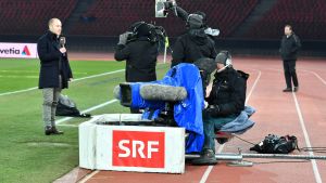 Schweizer Radio und Fernsehen är en del av det schweiziska rundradiobolaget Schweizer Radio und Fernsehen (SRF) ingår i det schweiziska rundradiobolaget.