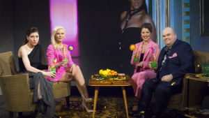 Malin Nyqvist och Linda Lampenius tillsammans med Johan Lindroos och Eva Frantz Linda Lampenius, Malin Nyqvist, Eva Frantz och Johan Lindroos.